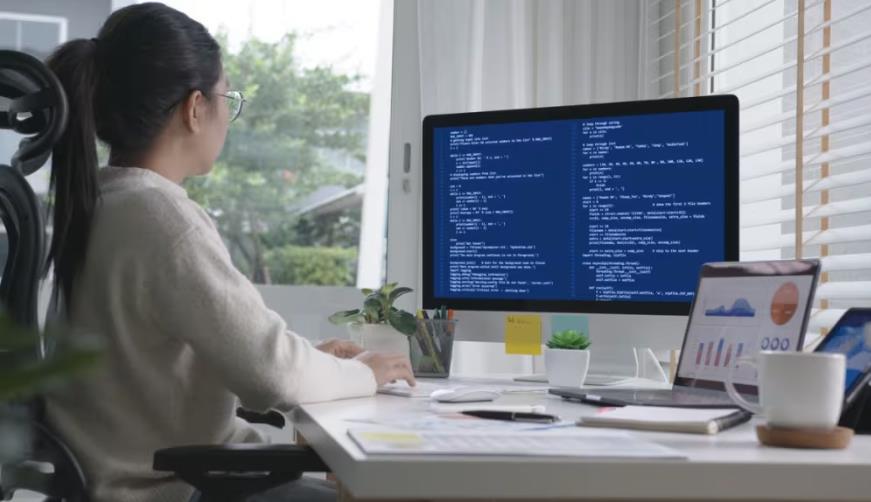 滨江区企业数字化解决方案：机器学习赋能商业模式升级的核心路径